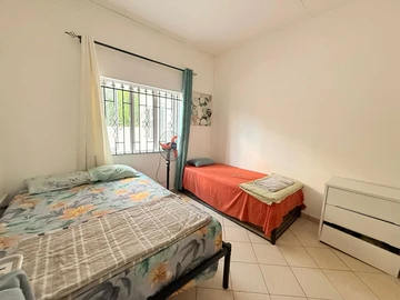 7 Bedroom House