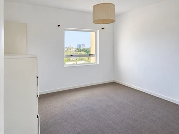 4 Bedroom Apartment