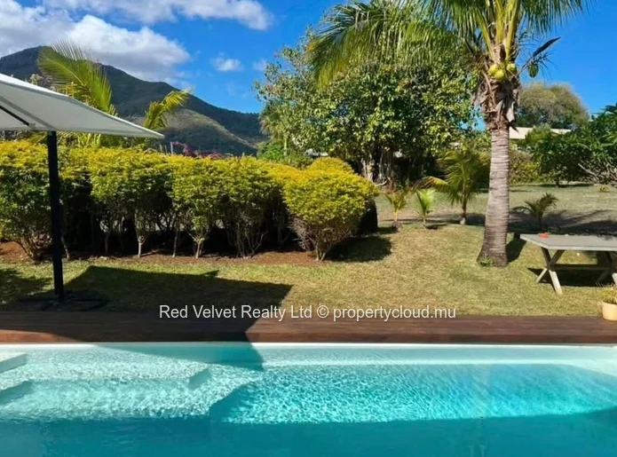 Villa de luxe à louer à Rivière Noire | Domaine sécurisé proche de la plage