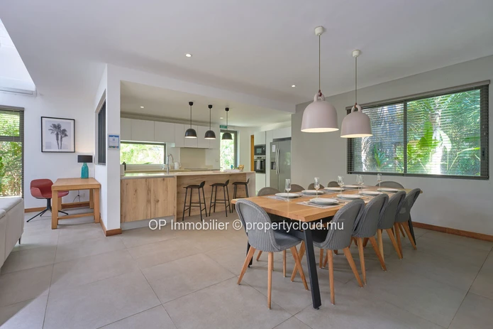 Luxury 4-Bedroom PDS Villa with Private Pool in Grand Gaube