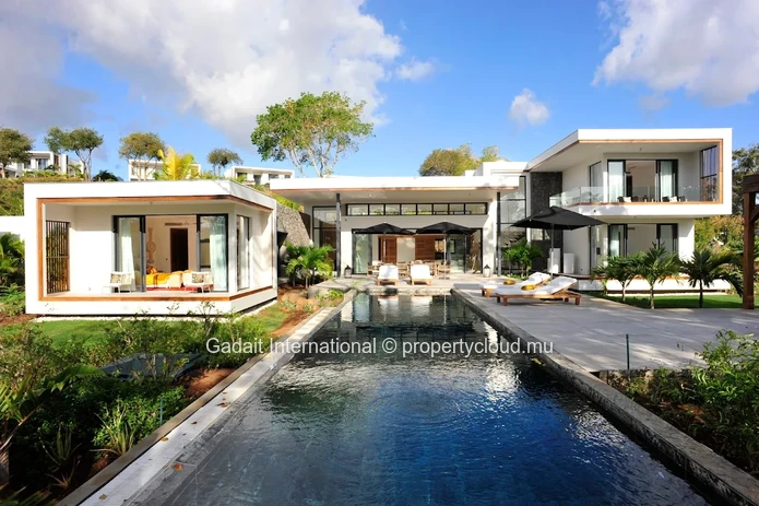 Villa de Luxe Familiale à Vendre dans le Domaine Akasha – Confort, Sérénité et Proximité des Commodités