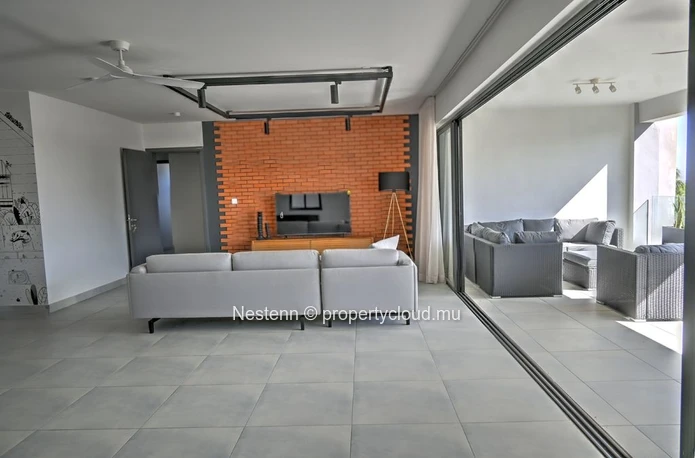 Brand-new apartment in a modern residence