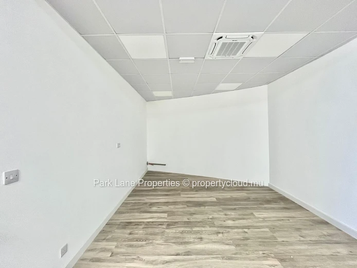 Office Opportunity for Rent in Ebene Business District