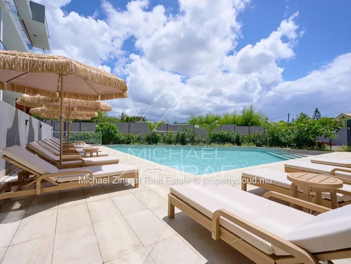 3-Bedroom Penthouse in a Modern Residence – Trou aux Biches