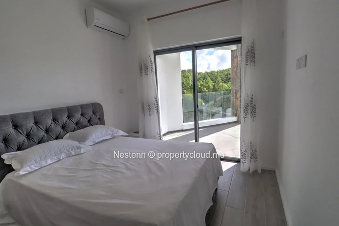Charming 3-Bedroom Apartment in a Secure Residence
