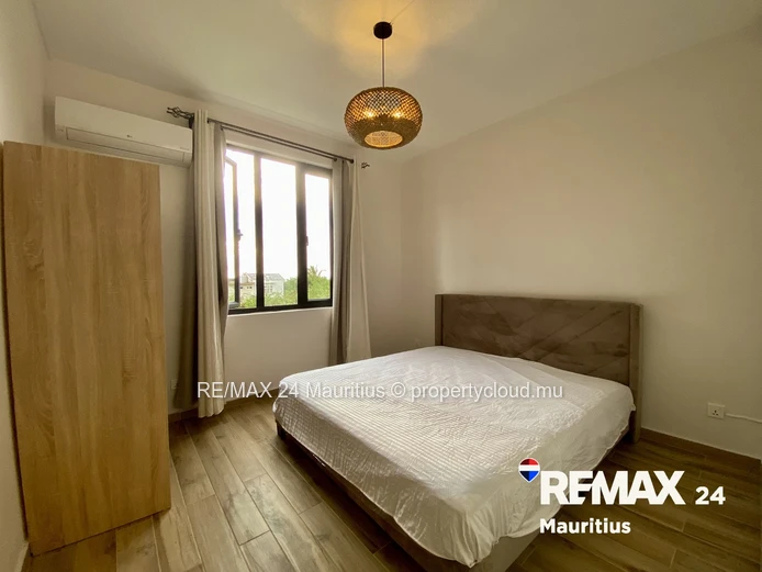 Brand-New Apartment with Views of Greenery