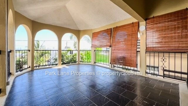 Beautiful double storey house with sea view in Albion