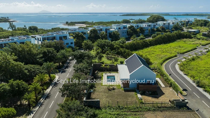 2-Bedroom PDS Villa with Private Pool in St Antoine for Sale