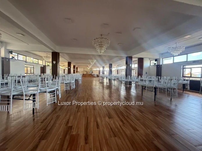 Salle De Réception À Louer – Curepipe
