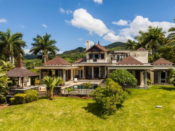 4 Bedroom Villa