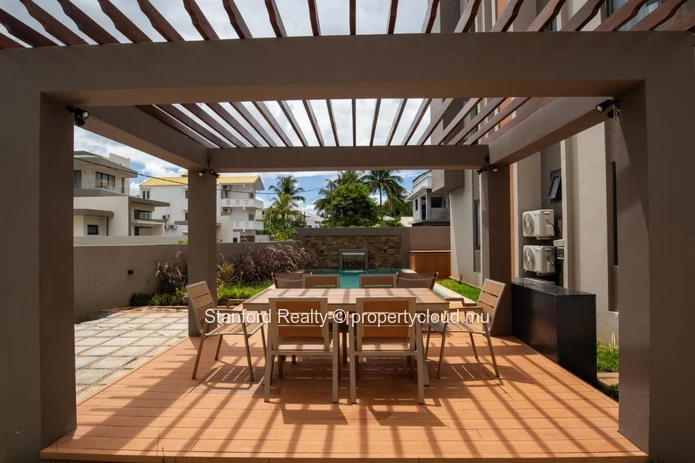 Apartment for Sale - 3 Bedrooms, Flic en Flac, West