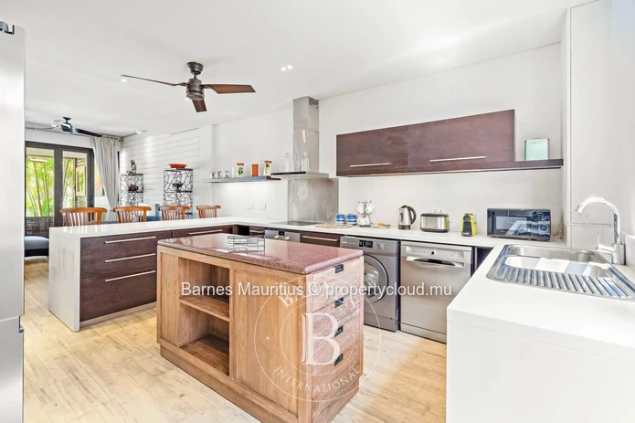 BLACK RIVER - Marina Duplex - 3 Bedrooms