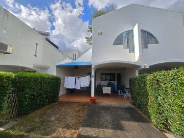 3 Bedroom Townhouse, Duplex