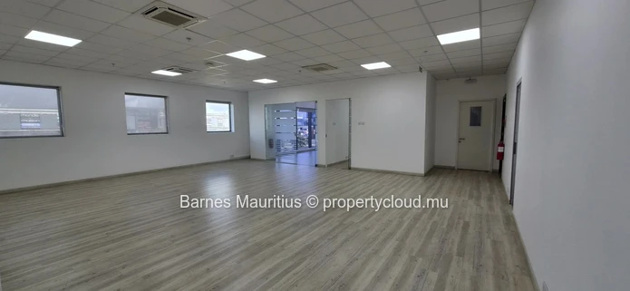EBENE  -  Spacious office for rent   -  157 sqm