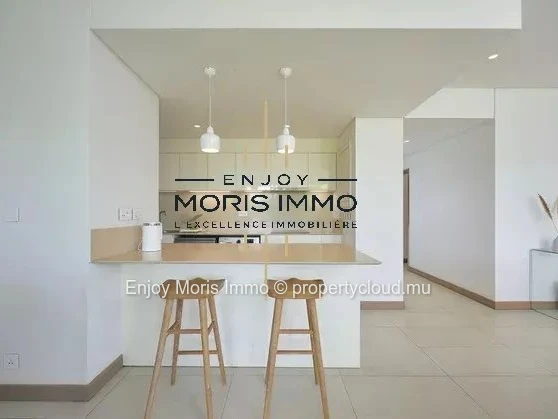 Luxury Apartment in Mont Choisy with Pool & Golf Access