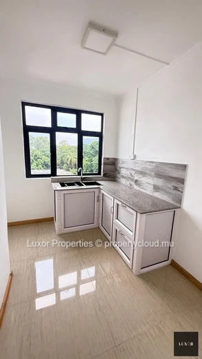 Beau Bassin | Appartement 2 Chambres À Vendre