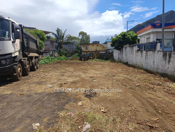 Residential Land for Sale – Palma | 277 Toises 