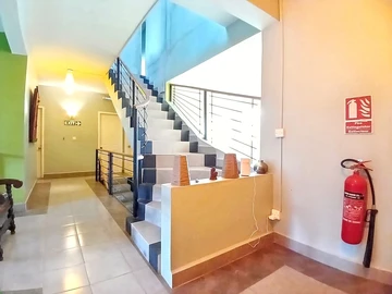 9 Bedroom Villa