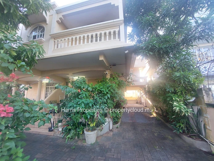 Appartement au rez-de-chaussée à louer à Pereybere