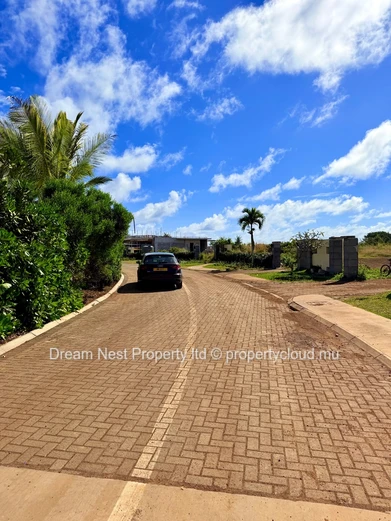 Exceptional Homesite in Les Allées du Golf – Mont Choisy