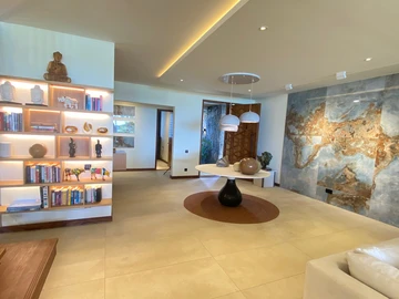 4 Bedroom Apartment