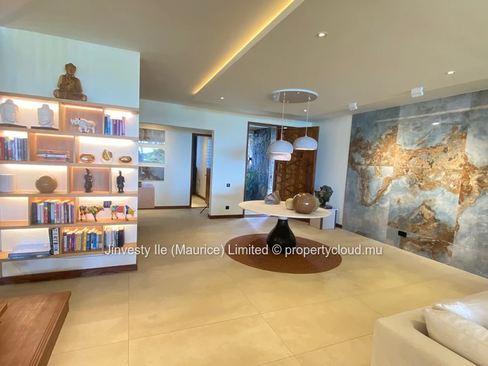 ???? Exceptional Beachfront Garden Apartment – 3 Bedrooms – Pointe Aux Canonniers / Grand Baie – Mauritius