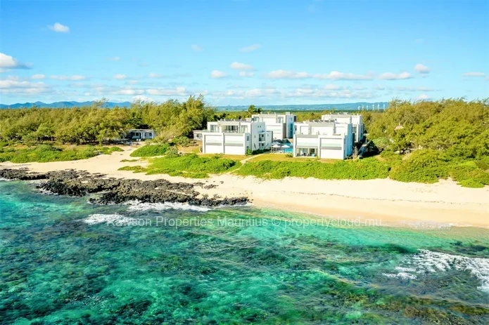 Amazing Beach Front Apartment 