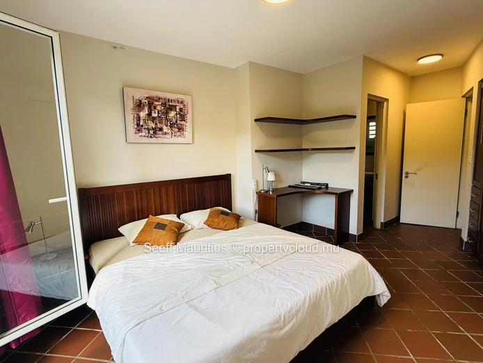 Art de Vivre au Bord de l'Eau : Superbe Duplex 2 Chambres à Port Chambly