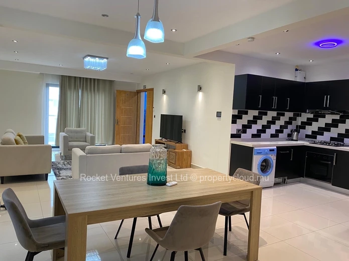 Apartments. 2 bedrooms. North. Grand Bay. 2 minutes to super u