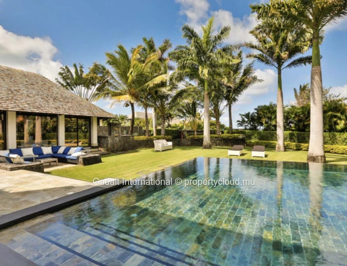 Anahita Mauritius Villa for Rent – 4 Suites, Private Pool & Panoramic Golf & Lagoon Views
