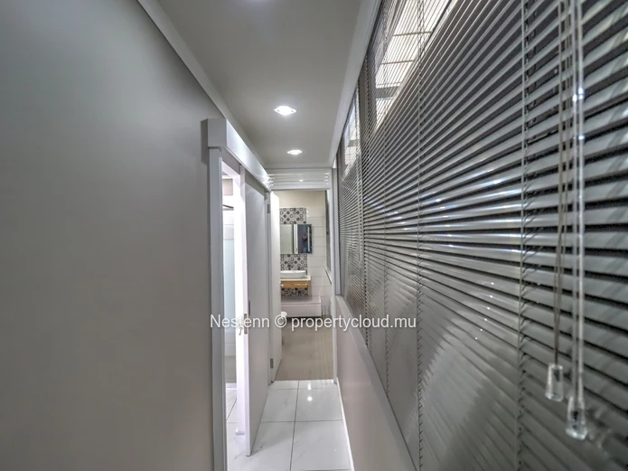 62m² commercial space 