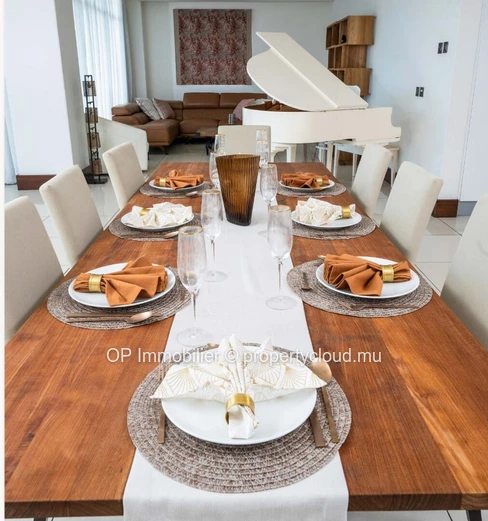 Appartement de 245 m² avec piscine à vendre à Grand Baie