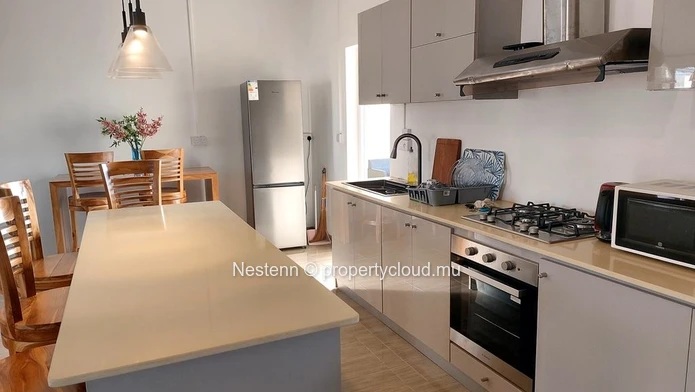 Penthouse moderne de 3 chambres avec vue sur mer – Péreybère