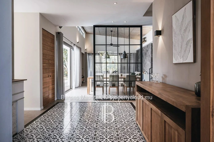 MOKA / BAGATELLE - Magnifique villa à vendre - 4 chambres