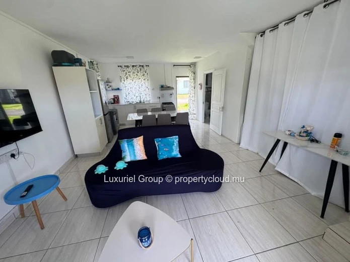 2-Bedroom Duplex with Pool View