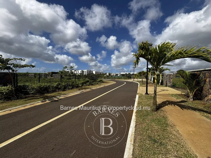 BEAU PLAN - Residential land