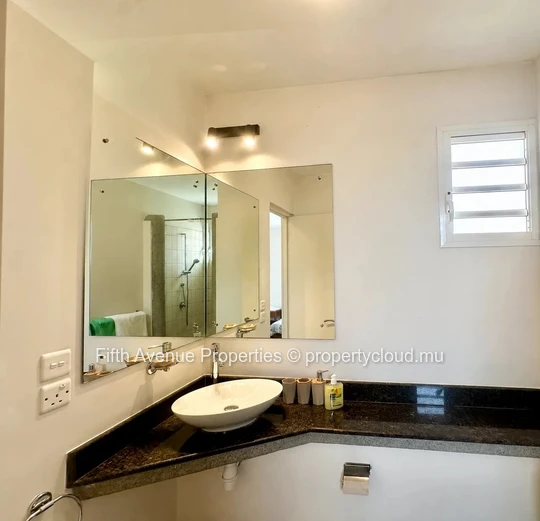 Tombeau Bay - 2 Bedroom Apartment with mangrove view