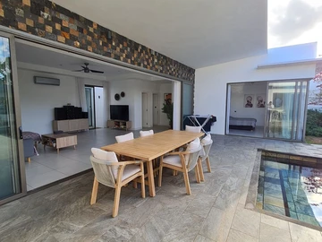 4 Bedroom Villa
