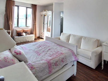 4 Bedroom Apartment