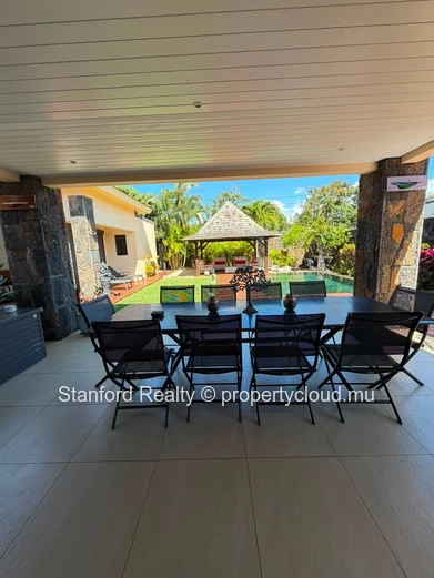 Beautiful Villa for Rent - 4 Bedrooms, Grand Baie, North