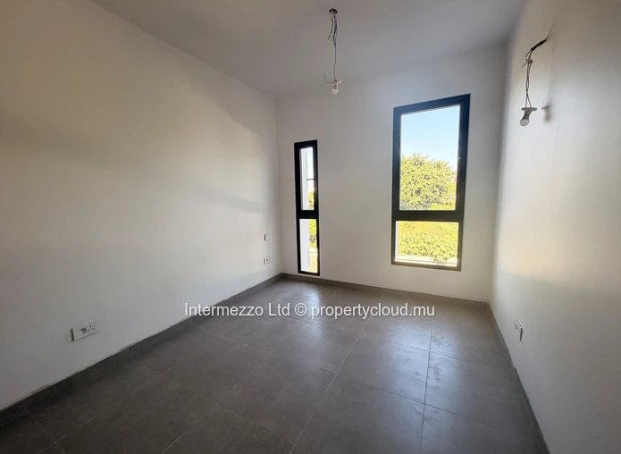 Appartement 3 chambres 147m² à Péreybère – 590 000€ | Livraison imminente | Plage privée à pied | Finitions haut de g...