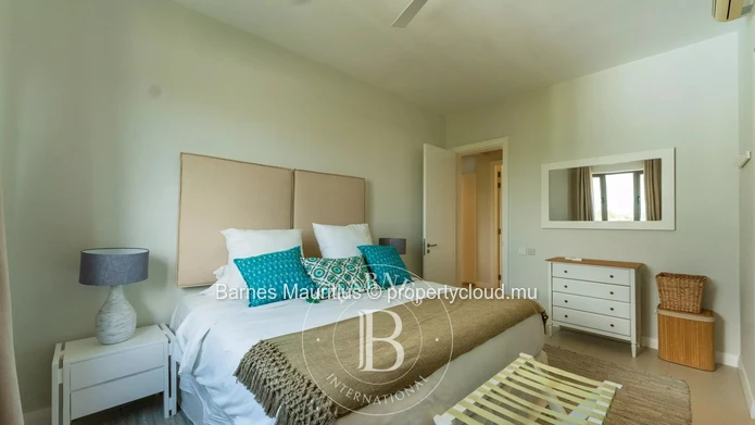 GRAND BAIE - Ultra-Luxury Penthouse - 3 Bedrooms