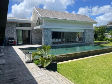 4 Bedroom Villa