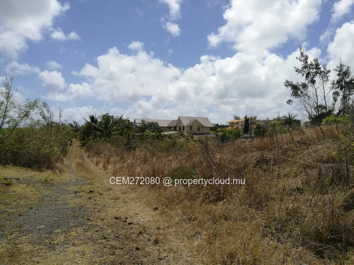 Terrain résidentiel à vendre – 395 Toise(s), St Antoine, Nord
