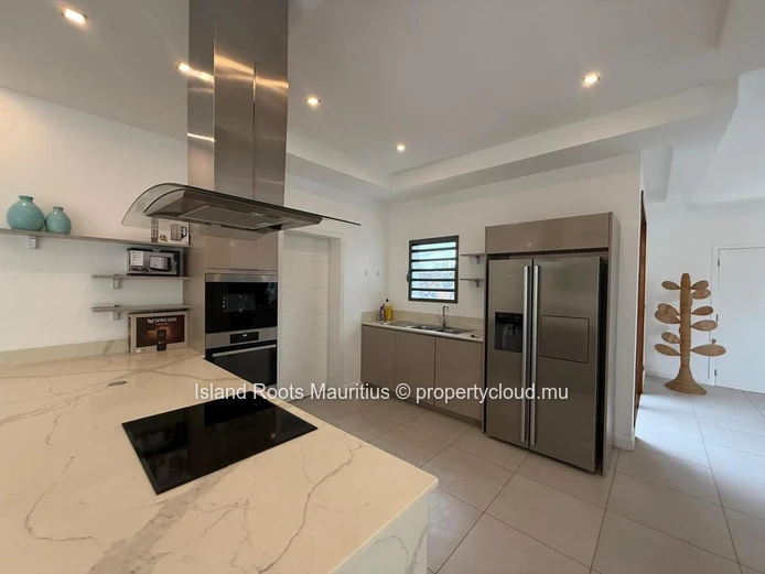 Long-Term Rental: Luxurious 4-Bedroom Villa at Cap Malheureux