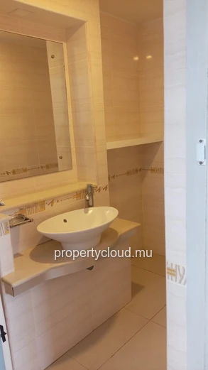 Appartement 2 chambres à louer – Grand Baie, Île Maurice