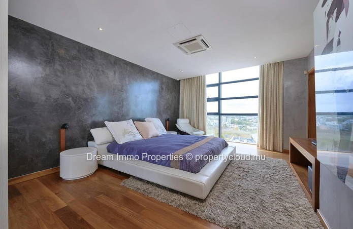 Incredible Sea View! Amazing 6-Bedroom Penthouse In Grand Baie La Croisette - Mauritius
