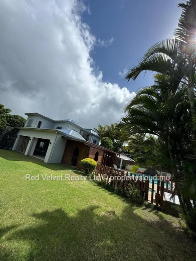 Luxury 5-Bedroom Villa for Rent in Gated Community, North Mauritius