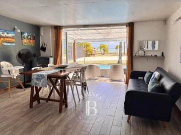 7 Bedroom House