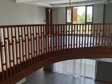 6 Bedroom Villa